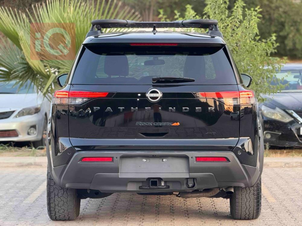 نيسان باثفايندر